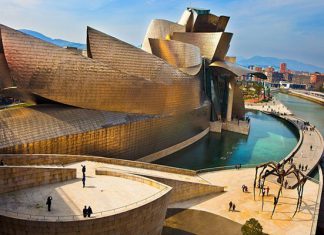 Khám phá vẻ đẹp của tour du lịch Tây Ban Nha qua 5 cảnh quan ấn tượng Khám phá vẻ đẹp của tour du lịch Tây Ban Nha qua 5 cảnh quan ấn tượng