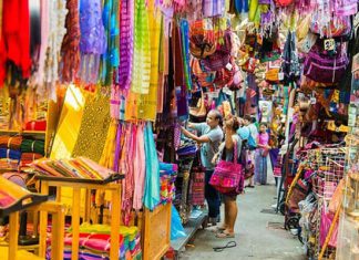 Khám phá 6 khu chợ sầm uất, nổi tiếng trong chuyến du lịch Thái Lan Khám phá 6 khu chợ sầm uất, nổi tiếng trong chuyến du lịch Thái Lan